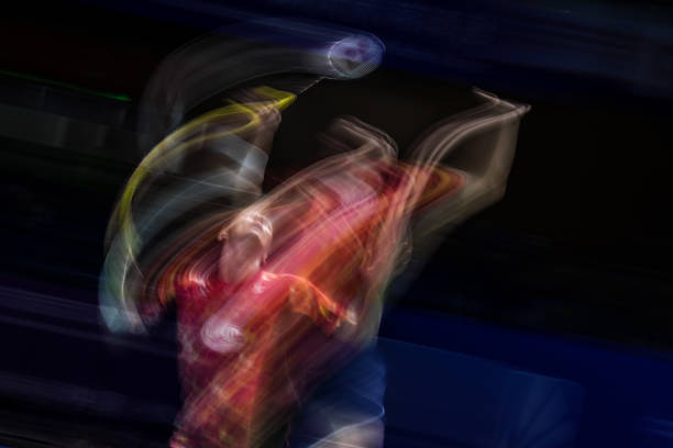 羽毛球碳素拍选购指南:如何挑选适合自己的球拍?