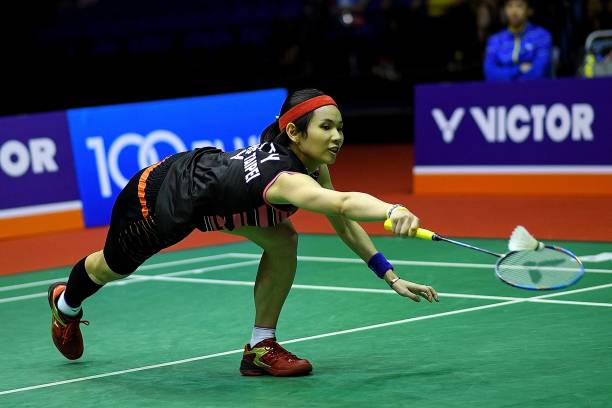 羽毛球单打比赛规则全攻略：从发球到得分完整流程