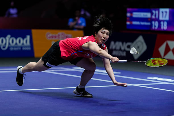 100元以下羽毛球拍怎么挑?材质、重量、平衡点全解析