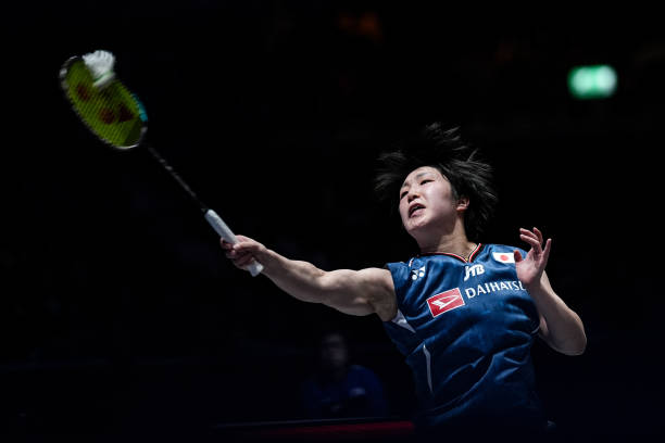 羽毛球比赛规则：每局打多少球才能获胜？