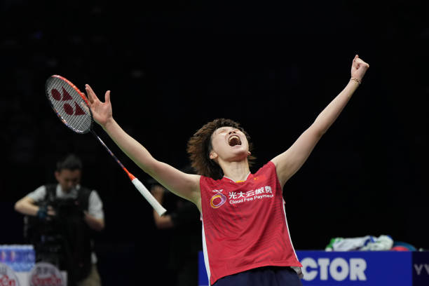 羽毛球比赛规则入门：从发球到计分详解