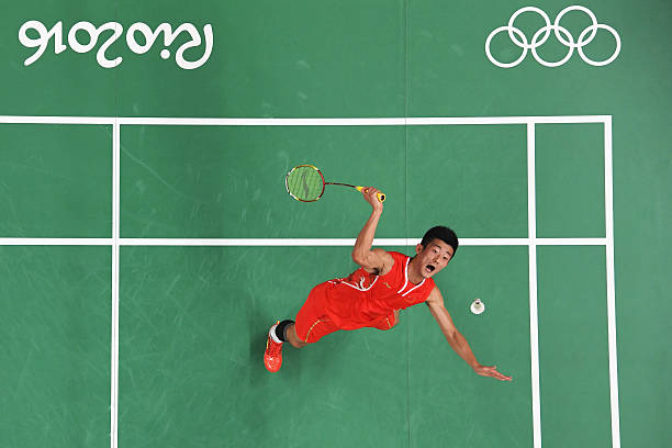 羽毛球高手必练：瞬间停顿发力的秘密