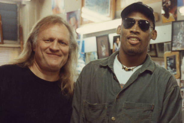 篮球过人动作分解：从基础到高级技巧