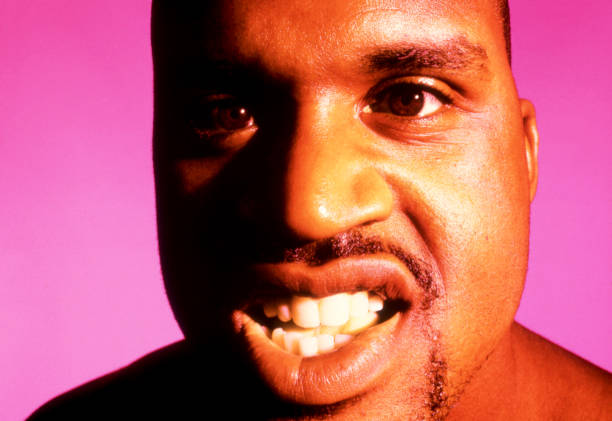 抢篮板后运球常见错误，你中了几个？