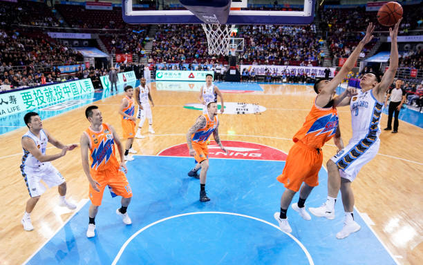 今日NBA赛程安排：东西部球队激战时刻