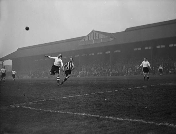 女足欧冠分组名单公布，卫冕冠军遭遇挑战