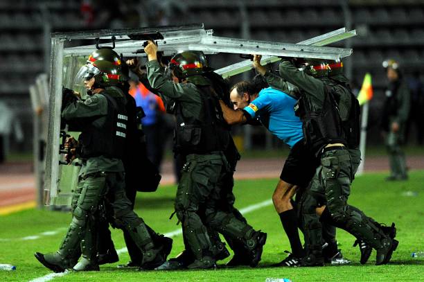 欧冠八强赛程：四场焦点战的具体开球时间