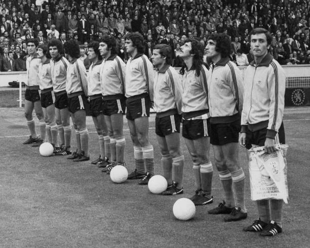 双雄隔空对决：2021年C罗欧洲杯5球 vs 梅西美洲杯4球