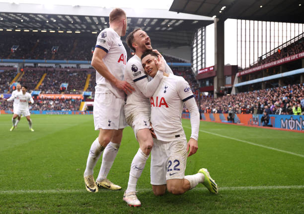 内马尔vs梅西过人进球对比：谁才是真正的盘带之王？