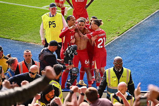 梅西的球队变迁：从拉玛西亚到美国大联盟