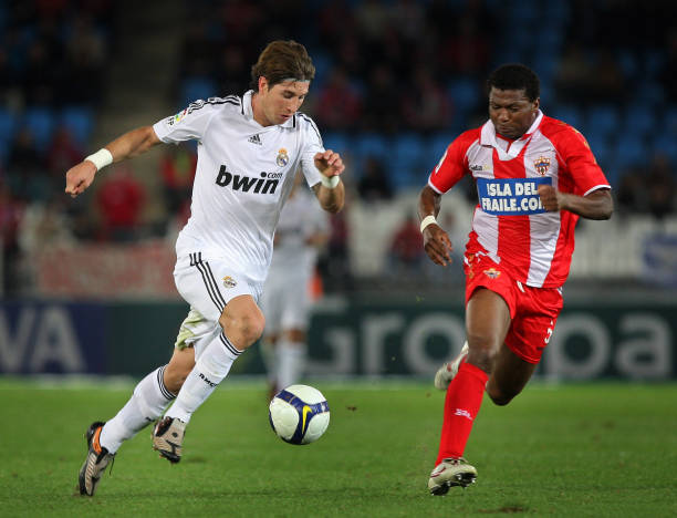 如何完美执行马赛回旋？详细步骤解析