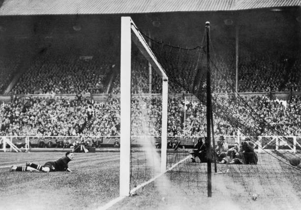 阿根廷十大足球巨星：他们的辉煌成就与经典瞬间