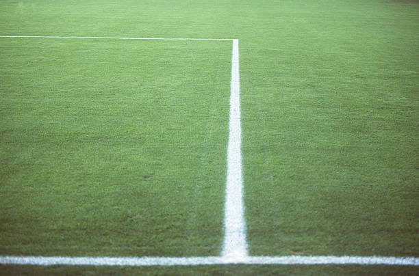 2022赛季英超半程积分榜：谁在榜首领跑？