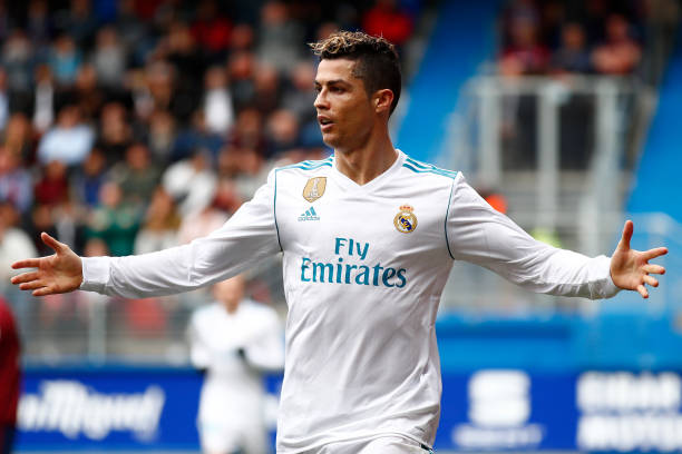 欧罗巴之夜：AC米兰 vs 罗马，穆里尼奥的防守艺术能否奏效？