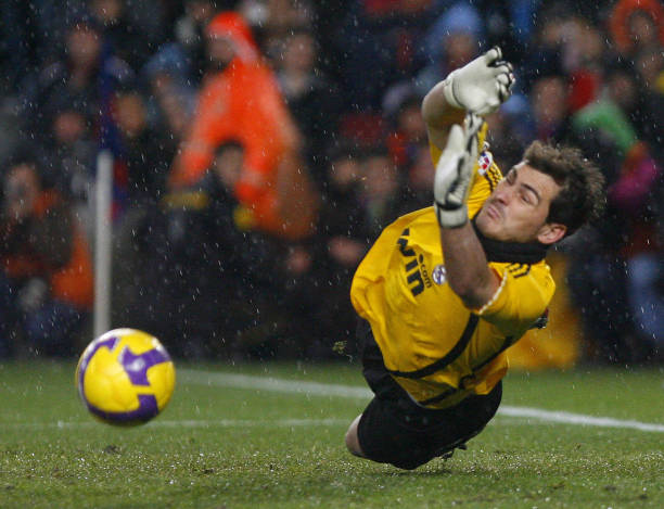 法甲焦点战前瞻:巴黎vs摩纳哥,天王山之战一触即发