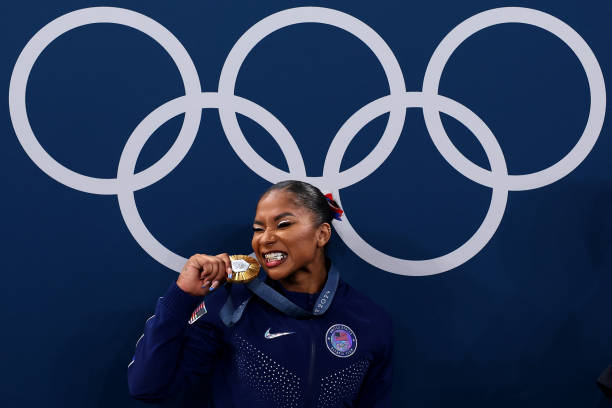 奥运会排球比赛技术统计与精彩回放 - 高清完整版