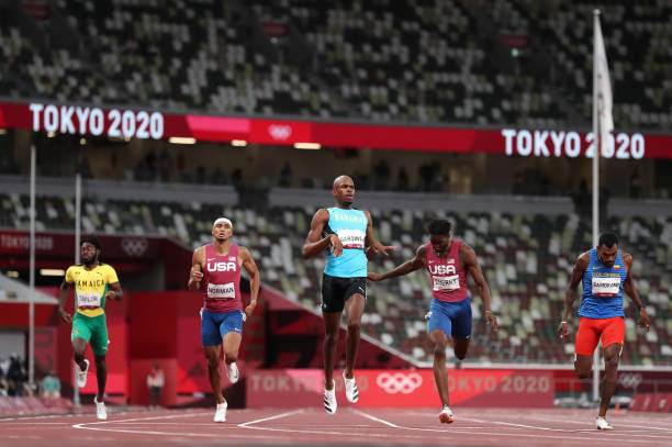 马拉松的传奇:古希腊英雄如何塑造现代体育精神