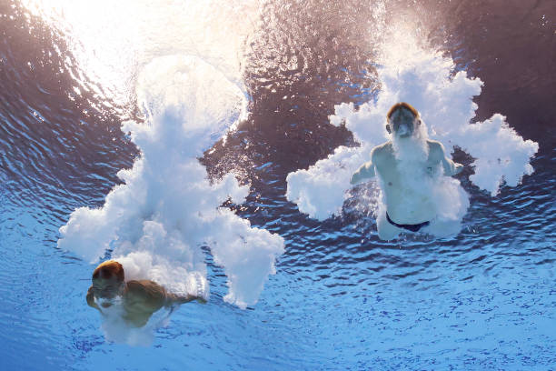 重温经典!孙杨破1500米自由泳世界纪录完整视频