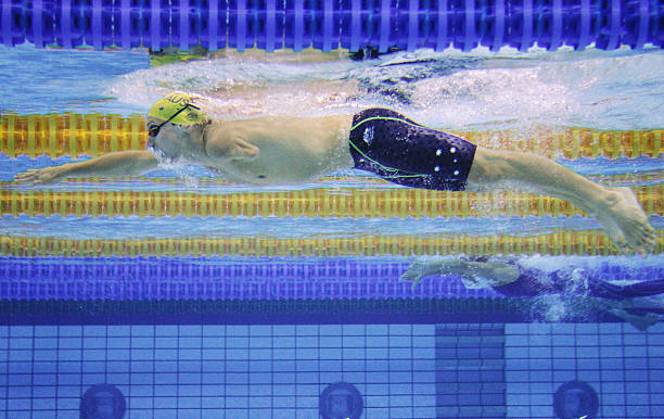 游泳vs其他运动：哪种更适合女性日常健身？