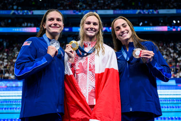 游泳对腰椎间盘突出和颈椎病有治疗作用吗？