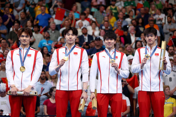 游泳运动员年度训练与比赛时间协调策略