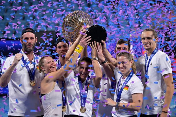 帕布洛·萨巴莱塔:他的网球技巧能否媲美足球天赋?