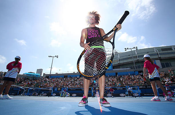 郑洁澳网对阵顶尖选手:挑战大小威等名将的比赛视频