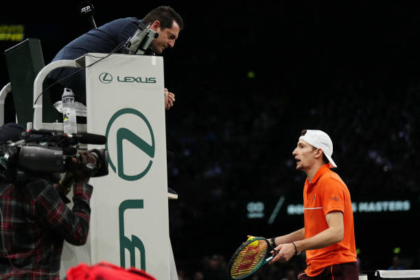 网球诞生与发展的国家背景：历史与文化的交织