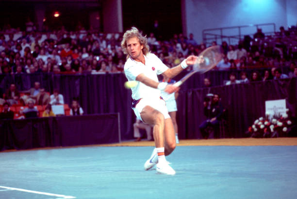 网球爱好者必知：四大满贯赛事的名称与特色