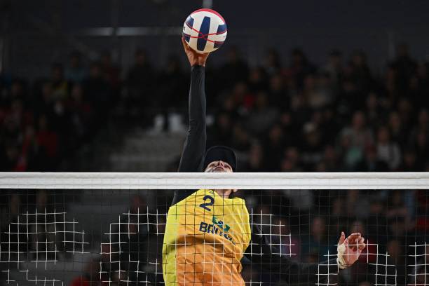 掌握排球三种手型:从图解到实战技巧