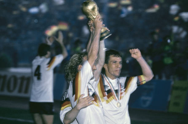 世界杯乒乓球赛2021年:中国军团包揽男女单打冠军