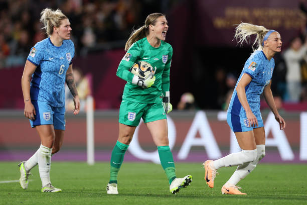 2025女篮世界杯决赛数据盘点：得分、篮板与助攻之王